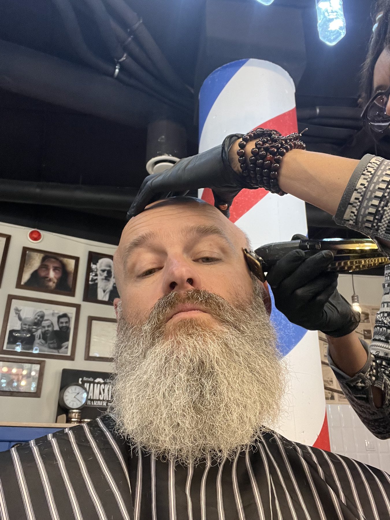 Przed zabiegiem — stylizacja brody